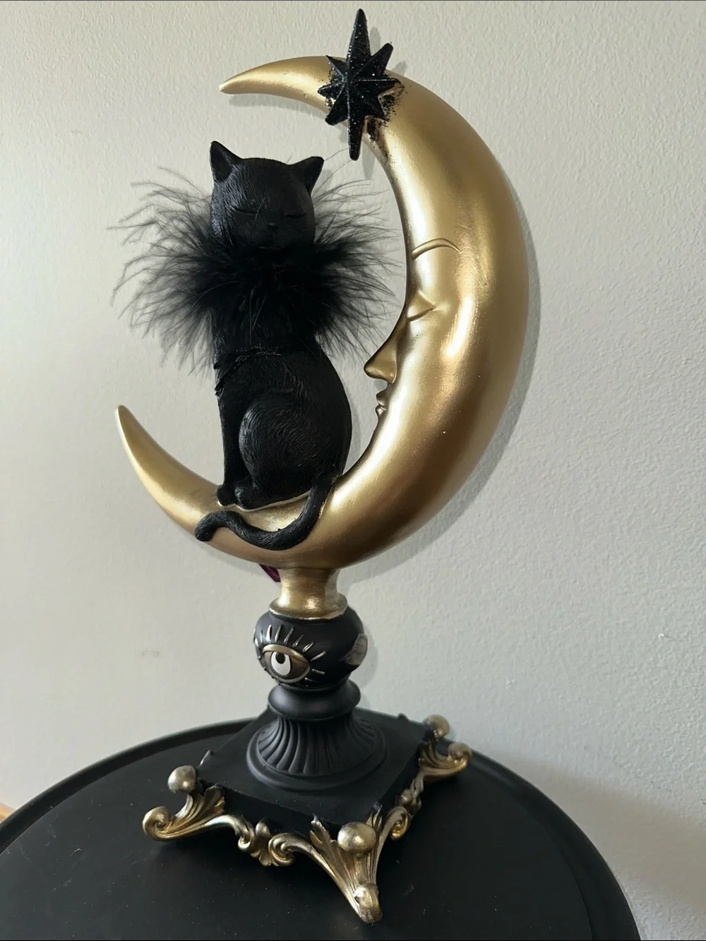 Gold Crescent Moon Cat Figurine with Black Fur Collar - Decorative Home Accent
